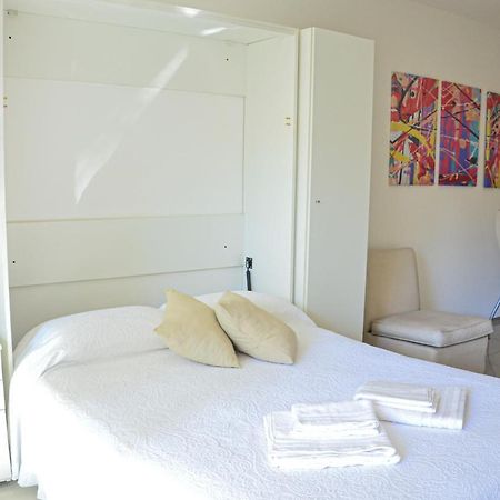 Monoambiente Super Amplio Y Comodo, Ideal Para Explorar La Ciudad 布宜诺斯艾利斯 外观 照片