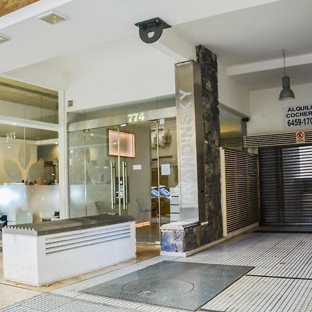 Monoambiente Super Amplio Y Comodo, Ideal Para Explorar La Ciudad 布宜诺斯艾利斯 外观 照片
