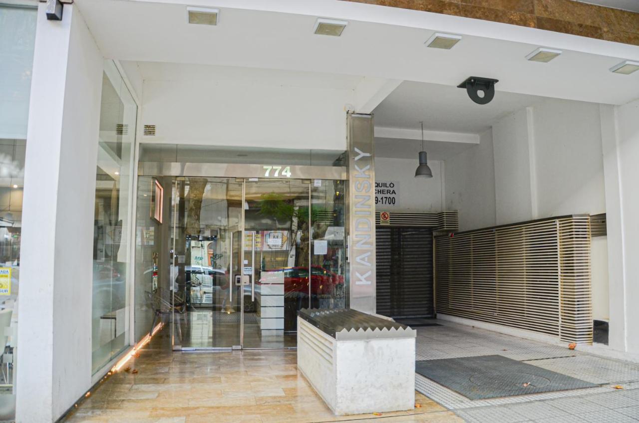 Monoambiente Super Amplio Y Comodo, Ideal Para Explorar La Ciudad 布宜诺斯艾利斯 外观 照片